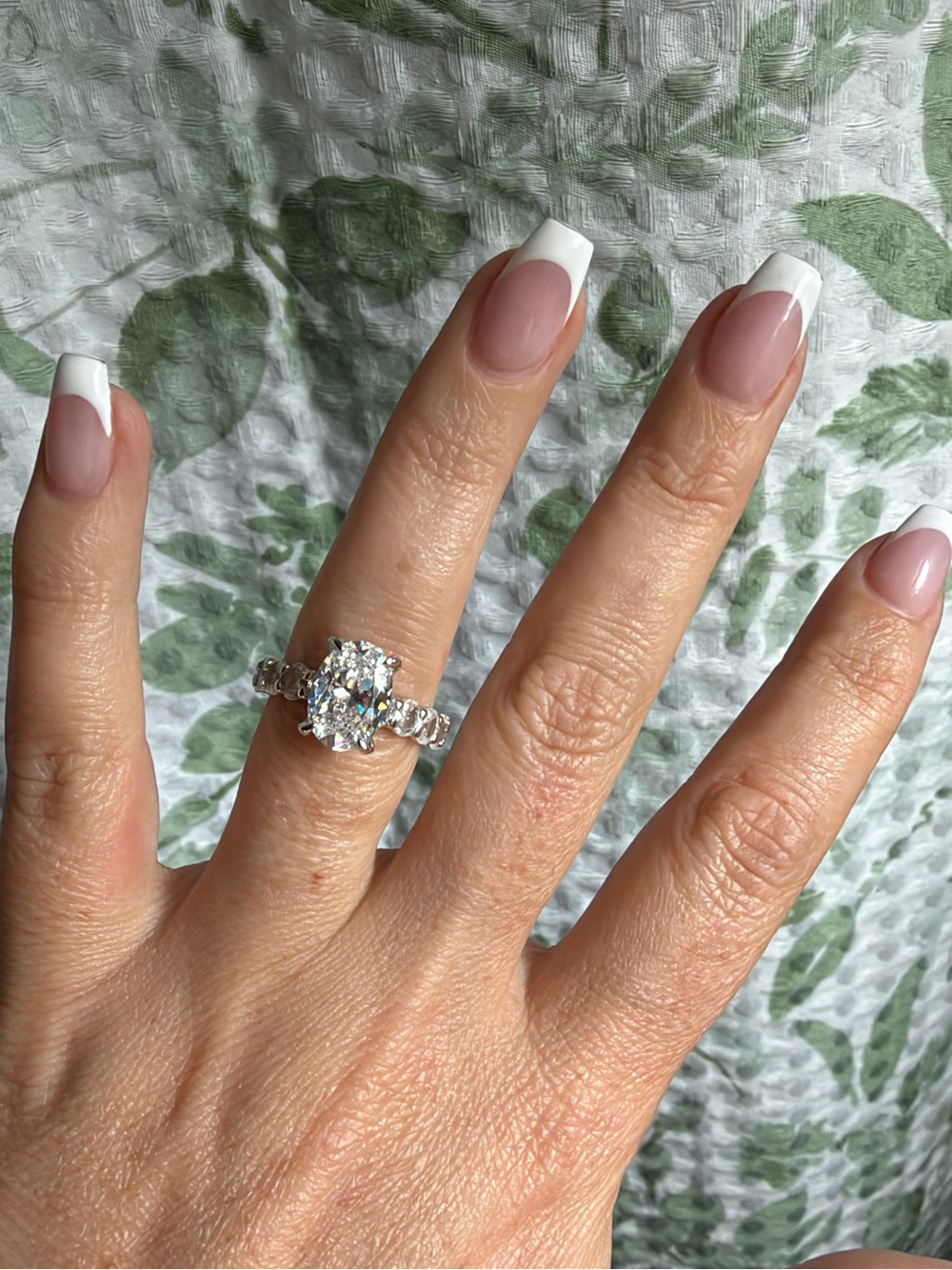 The Bella Ring (3.5 Carat)